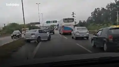Lluvia y choque en cadena en Ruta 66: el ingreso a San Salvador quedó complicado