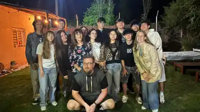 Doce sanjuaninos rumbo a Shanghái: el festival de folclore que les falta para cumplir el sueño