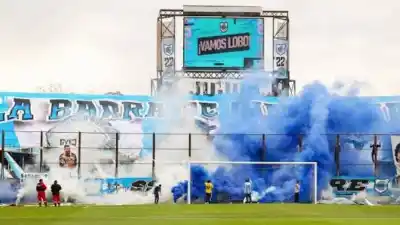 El Lobo recibe al Albo en el clásico del Norte: un árbitro con antecedente perfecto y la venta de entradas que se activa