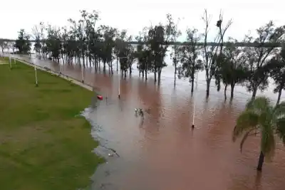 Lluvias intensas en el litoral: el río Uruguay crece en tres localidades y ya hay 55 milímetros caídos en un día