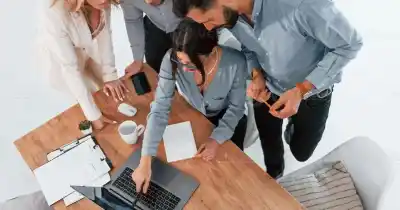 Chimbas abre talleres gratis: el celular y la IA, entre los cursos que buscan los vecinos