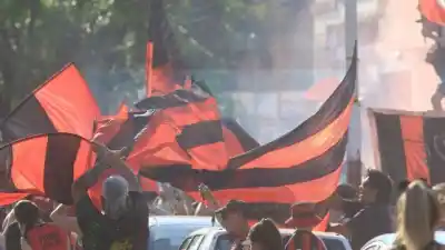 Patronato se juega la permanencia y sus hinchas ya tienen plan para el domingo
