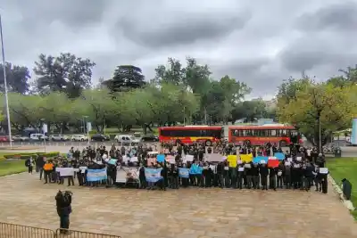 Les sacaron el examen de ingreso dos días antes: la bronca que terminó en Casa de Gobierno