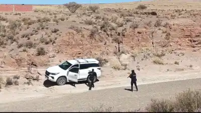 La mafia de las Hilux no para: la encontraron en plena ruta a Bolivia y hay un detenido