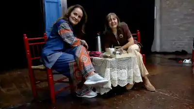 Dos actrices sanjuaninas esperaron 30 años para hacer algo juntas: esta noche se les cumple