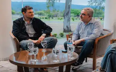 Jalil y Córdoba definieron obras clave para Andalgalá: el tomógrafo, las cloacas y un badén sobre el río Choya