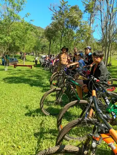 El plan de una familia de San Pedro que ya sumó a 200 chicos y no piensa frenar