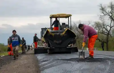 La ruta 323 ya tiene asfalto nuevo: el tramo que avanza a paso firme en Tucumán