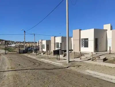 Ofrecía casas del IPV en Comodoro: la Justicia ya puso nombre y apellido a la acusación