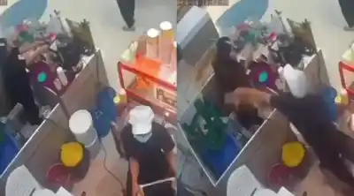 Discusión laboral termina en ataque con aceite hirviendo en centro comercial