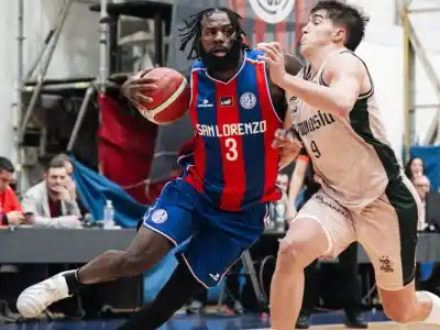 Gimnasia ganaba en el descanso, pero San Lorenzo le dio vuelta el debut: 89-73