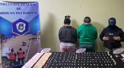 Allanaron dos casas en Villa Unión y encontraron más de 160 envoltorios listos para vender