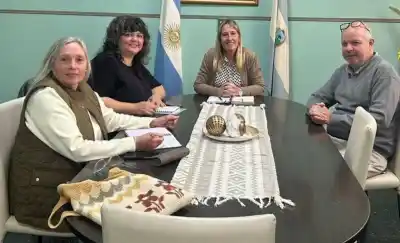 Se plantaron frente a la intendenta por la seguridad en Colonia San José: tres pedidos y una promesa