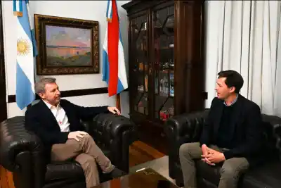 Frigerio y Schneider se sentaron a coordinar obras clave para Nogoyá: una tiene 2 millones de litros