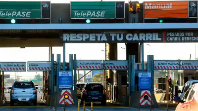 Peajes en Santiago: pagar sin TelePASE te sale el doble y ya no aceptan efectivo