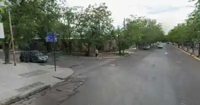 Lo interceptaron en plena calle y lo que le hicieron dejó a todos en vilo
