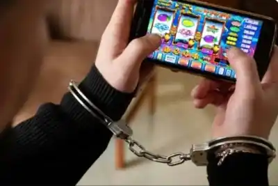 Simulaban ser marcas autorizadas: el bloqueo de siete plataformas de apuestas que dejaba entrar a menores