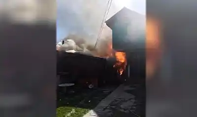 Rescataron a cuatro personas de un incendio en Ushuaia: dos son menores