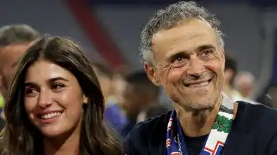 La hija de Luis Enrique chocó en España: murió un motociclista y ella quedó ilesa