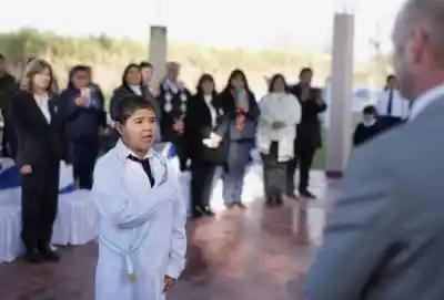 Simoca: Mateo, el único estudiante de la Escuela Nº345 en prometer Lealtad a la Bandera
