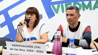 El gremio docente de Río Negro estalla por dentro: exconducción lanzó una ironía que complica a Laura Ortiz