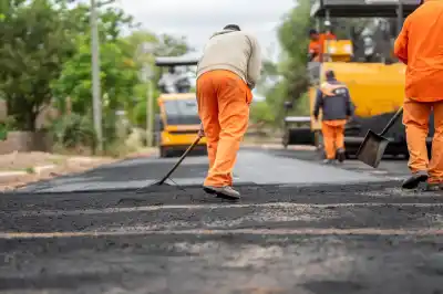 Tama suma asfalto en dos barrios: la cifra que ya se invirtió y cuántas cuadras faltan