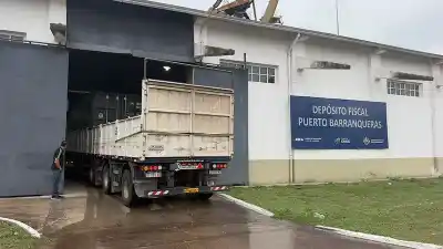 Barranqueras recibió un cargamento que viajó miles de kilómetros para llegar a Corzuela