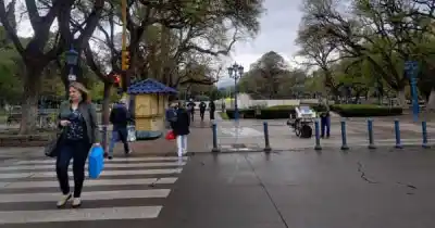El sábado arranca nublado en Mendoza, pero el domingo trae un cambio que muchos esperan
