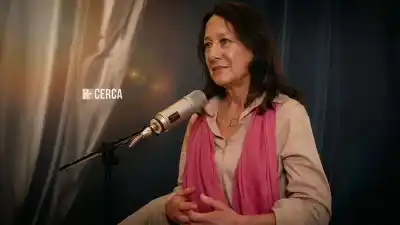 Se miró al espejo sin turbante y entendió todo: la historia de Eileen Schmidt