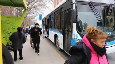 Feriado del 12 de octubre en Neuquén: qué abre y qué cierra el lunes en la ciudad
