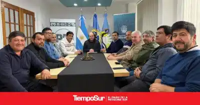 Perito Moreno: la reunión que busca destrabar el agua para los productores