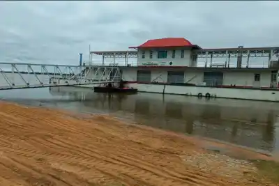 El embarcadero flotante de Hernandarias volvió a abrir: la cuenta que dejó el temporal