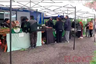 Parque Gazzano: la feria que ya es costumbre y el kit que se llevan gratis