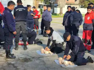 Socorrismo en Monteros: “Los Bomberos Voluntarios Refuerzan sus Habilidades”