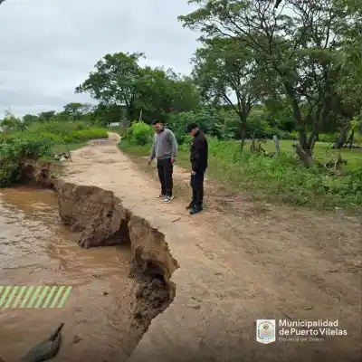 El Paraná subió a 4,79 metros y salieron a recorrer las costas de Puerto Vilelas