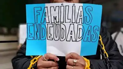 Con las deudas de las familias en su peor nivel desde 2009, la UBA sale a los clubes de barrio: qué van a enseñar