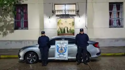 Cayó una familia en un hospedaje de Paso de los Libres: adentro había una fortuna en tres monedas