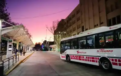 El martes cortan calle Santa Fe y se desvían más de 40 líneas de colectivos: mirá si la tuya está en la lista