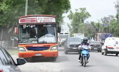 El ‘gran embudo’ que traga el tránsito: la solución que duerme en un cajón y podría cambiar todo
