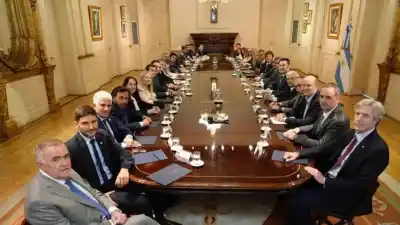 El impuesto que más recaudan las provincias se derrumbó: las cifras que alarman a los gobernadores