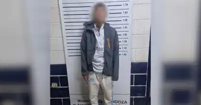 Discutieron, llamó al 911 y la Policía terminó aprehendiendo a su expareja en Las Heras