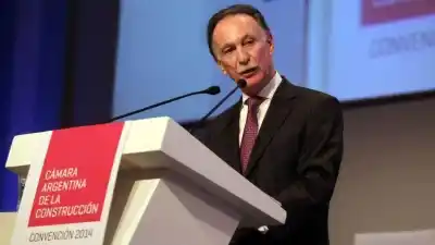 El titular de la construcción le mandó un mensaje picante a Milei: "No veo ningún cambio"