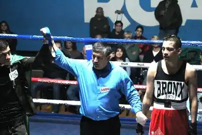 Río Grande vivió una noche de boxeo inolvidable: despedida, títulos y un cierre que nadie esperaba