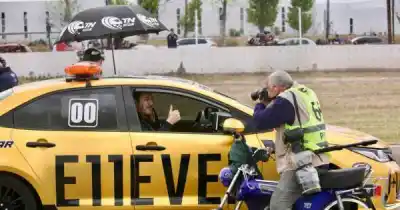 Petri se subió al Pace Car en San Martín y las cámaras captaron su gesto