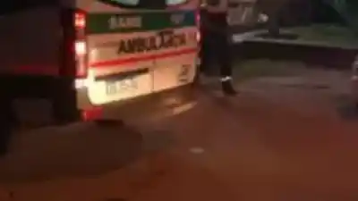 Manejaba una Kangoo en Alto Comedero, atropelló a una pareja y siguió de largo: la Justicia lo busca