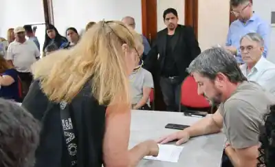El Municipio de Trelew cerró una deuda clave para que 400 familias del Loteo Belgrano dejen de vivir en la incertidumbre