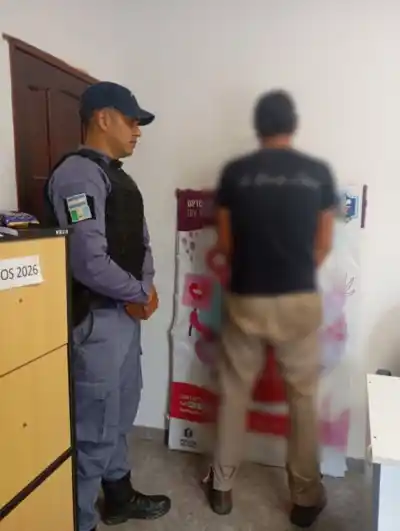 La amenazó de muerte junto a dos amigas en La Verde y la Justicia tomó una medida urgente