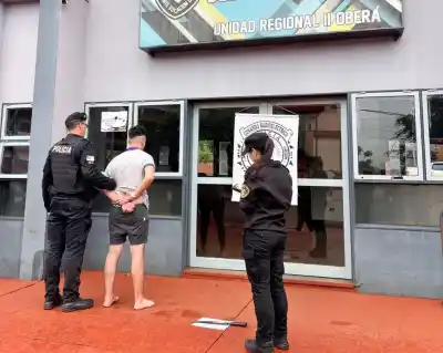 Discutió con su mamá y terminó detenido: la Policía secuestró el arma que usó