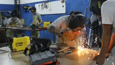 El 85% de los que se anotaban a los cursos de oficios en San Juan tenía más de 35 años: ahora salen a buscar a los jóvenes