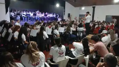Bernardo de Irigoyen vivió cuatro días de música: 11 chicos se llevaron algo que no esperaban